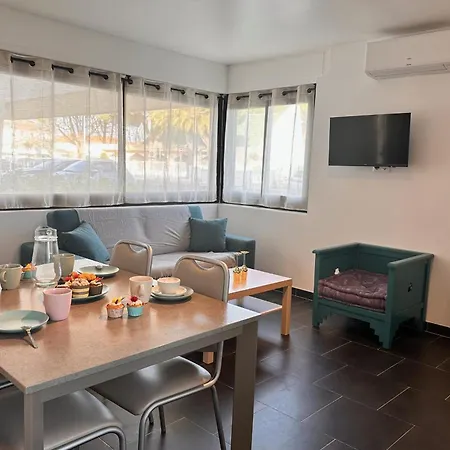 Le Farniente - Rez-de-chaussée Dans Résidence Face à La Appartement Le Grau-du-Roi