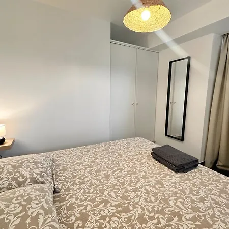 Appartement Le Farniente - Rez-de-chaussee Dans Face A La *