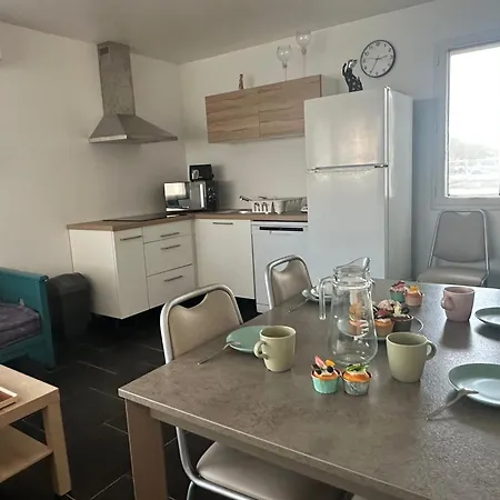 Appartement Le Farniente - Rez-de-chaussée Dans Résidence Face à La