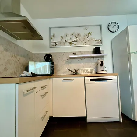 Apartman Le Farniente - Rez-de-chaussee Dans Face A La *