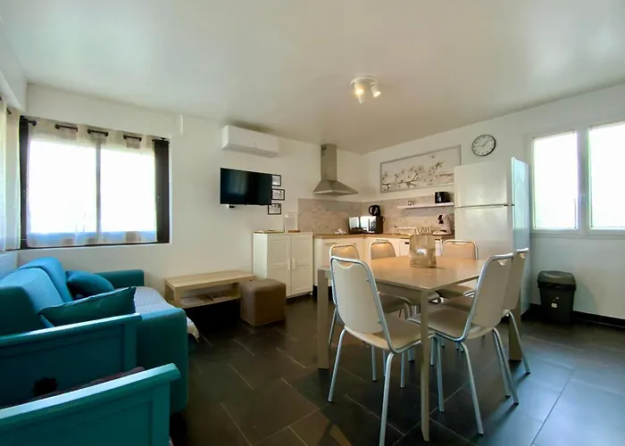 Le Farniente - Rez-de-chaussee Dans Face A La Apartment Le Grau-du-Roi